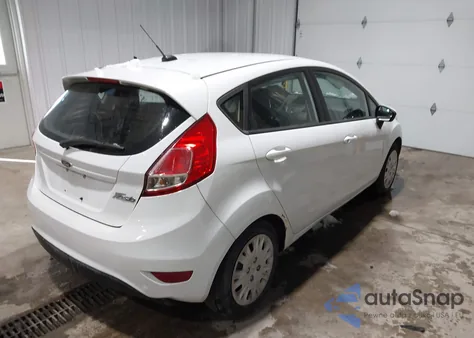 2014 Ford Fiesta S z USA, uszkodzony, nr VIN 3FADP4TJ2EM221327